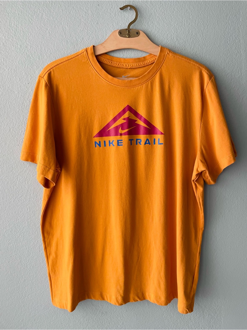 🌱5/$25🌱 Nike | Trail Dri-Fit Bright Mustard Orange Short Sleeve Tee